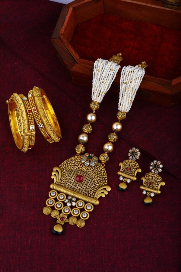 antique necklace with kangan and earrings