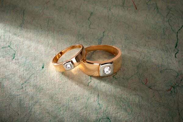 gold couple ring