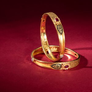 gold kanagan for ladies wit red diamond