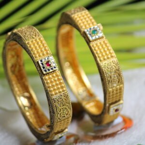 gold kangan for bride