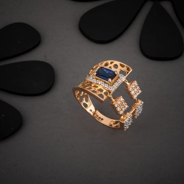 gold ring for blue diamand