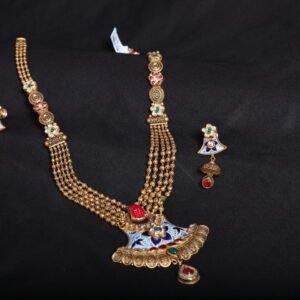 golden rajwadi necklace with earrings