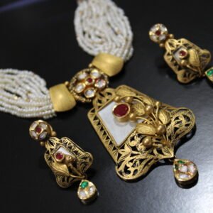 necklace rajwadi style