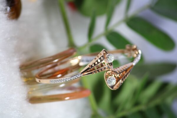 rose gold womans bracelet