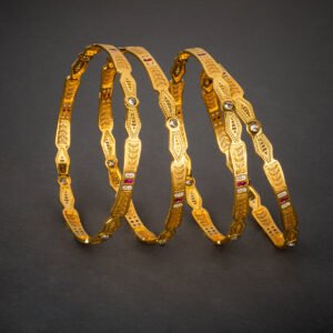 stylist gold kangan